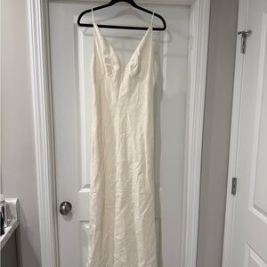 Elegant Cream Maxi Dress